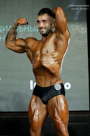 CLASSIC PHYSIQUE +178